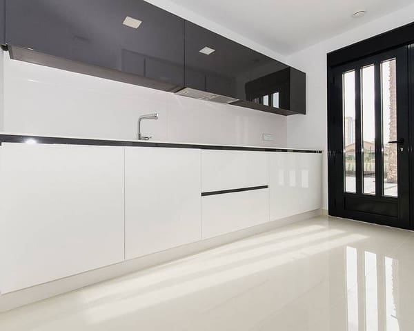 4 soveværelse Villa til salg i Campoamor, Orihuela med swimmingpool - € 995.000 (Ref: 8230010)