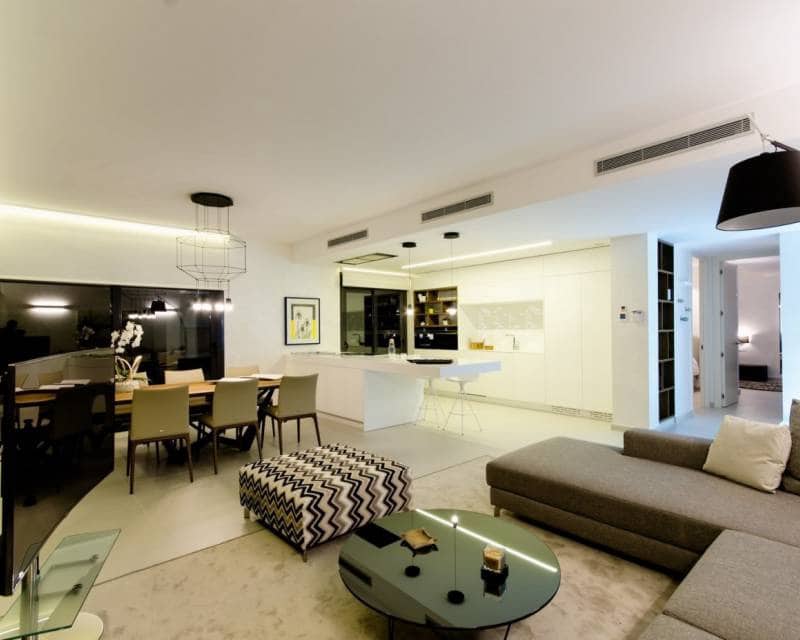 4 bedroom Villa for sale in Campoamor with pool - € 1,175,000 (Ref: 8230011)