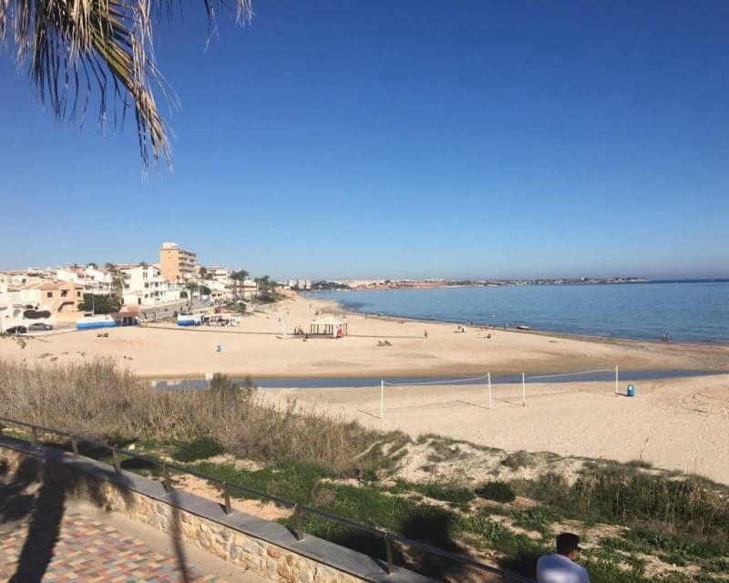 3 soveværelse Villa til salg i Torre de la Horadada med swimmingpool - € 1.795.000 (Ref: 8230018)