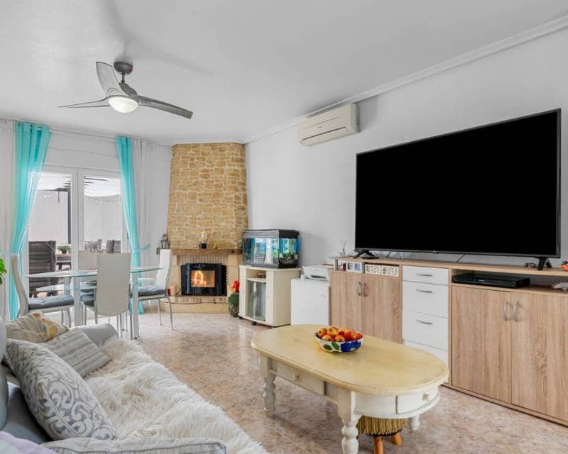 6 bedroom Villa for sale in Benijofar with pool - € 525,000 (Ref: 8263731)