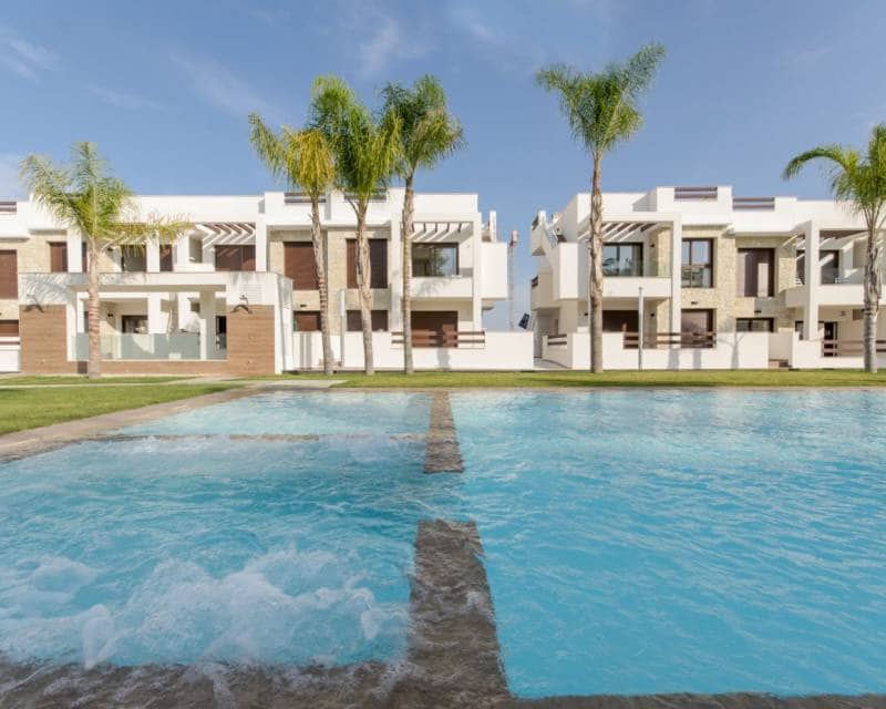 3 soveværelse Bungalow til salg i Los Balcones med swimmingpool - € 290.000 (Ref: 8307418)