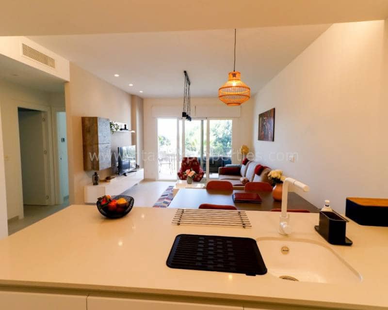 3 Zimmer Apartment zu verkaufen in El Raso mit Pool - 349.000 € (Ref: 8309477)