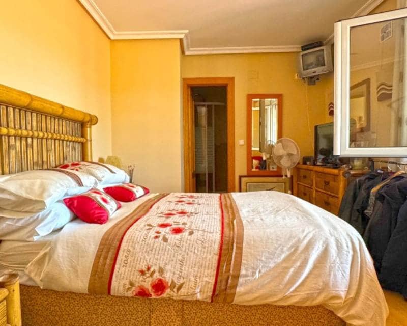 6 soveværelse Villa til salg i Los Balcones med swimmingpool - € 610.000 (Ref: 8316593)