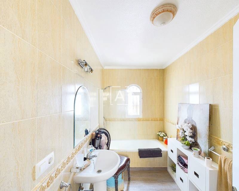 3 slaapkamer Villa te koop in Pinar de Campoverde met zwembad - € 249.995 (Ref: 8515057)