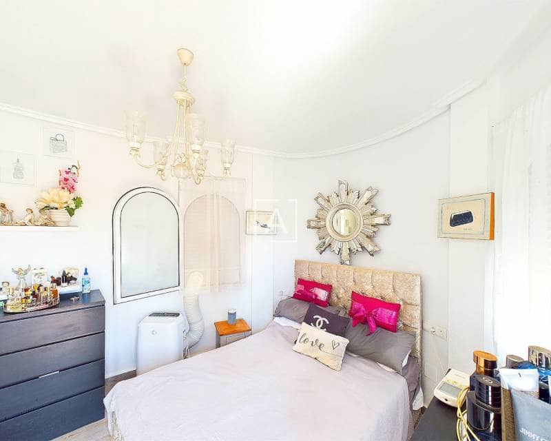 3 slaapkamer Villa te koop in Pinar de Campoverde met zwembad - € 249.995 (Ref: 8515057)