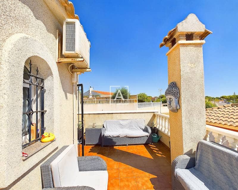 3 slaapkamer Villa te koop in Pinar de Campoverde met zwembad - € 249.995 (Ref: 8515057)