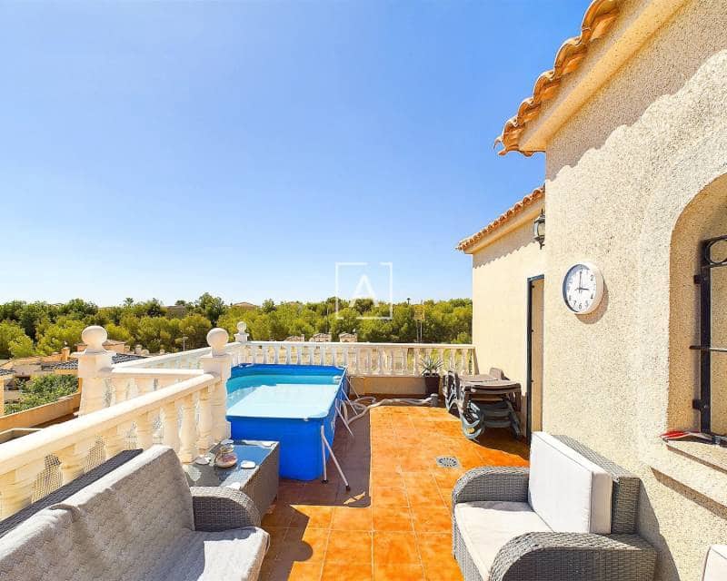 3 slaapkamer Villa te koop in Pinar de Campoverde met zwembad - € 249.995 (Ref: 8515057)