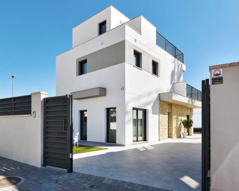 3 bedroom Villa for sale in San Miguel de Salinas with pool - € 574,000 (Ref: 8568658)