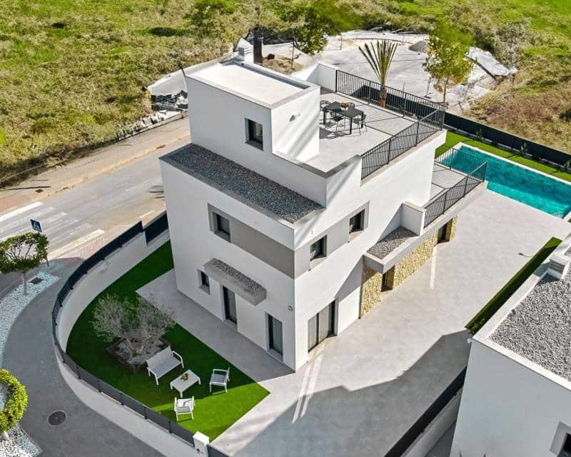 3 bedroom Villa for sale in San Miguel de Salinas with pool - € 574,000 (Ref: 8568658)