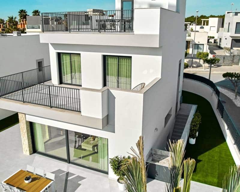 3 bedroom Villa for sale in San Miguel de Salinas with pool - € 574,000 (Ref: 8568658)