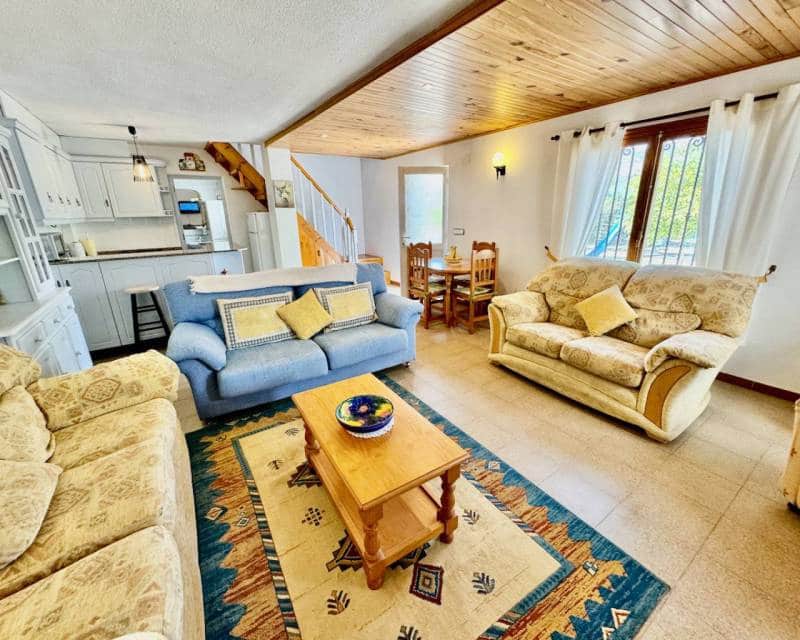 8 soveværelse Finca/Landehus til salg i Castalla med swimmingpool - € 655.000 (Ref: 8572960)