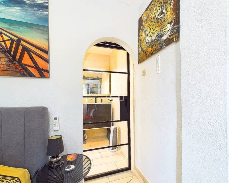 4 quarto Moradia para venda em Pinar de Campoverde com piscina - 440 000 € (Ref: 8732148)