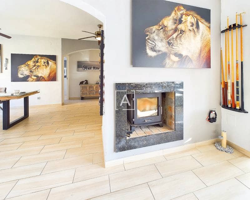 4 quarto Moradia para venda em Pinar de Campoverde com piscina - 440 000 € (Ref: 8732148)