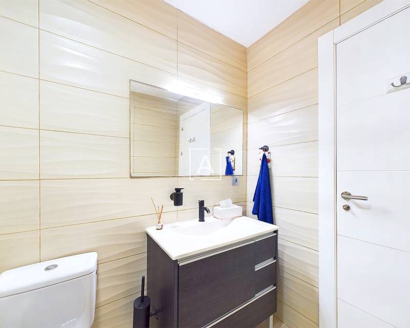 4 quarto Moradia para venda em Pinar de Campoverde com piscina - 440 000 € (Ref: 8732148)