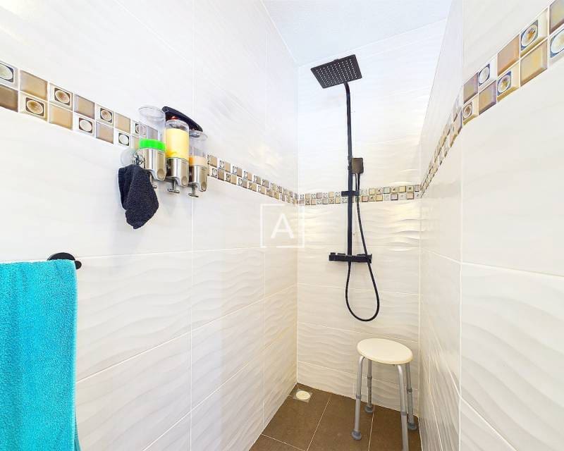 4 quarto Moradia para venda em Pinar de Campoverde com piscina - 440 000 € (Ref: 8732148)