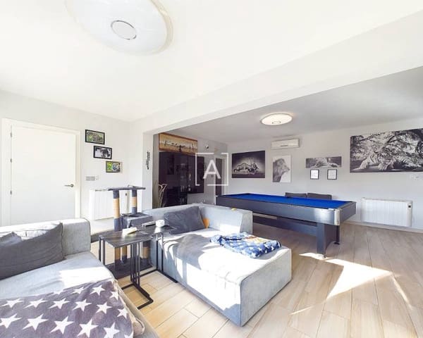 4 quarto Moradia para venda em Pinar de Campoverde, Pilar de la Horadada com piscina - 440 000 € (Ref: 8732148)