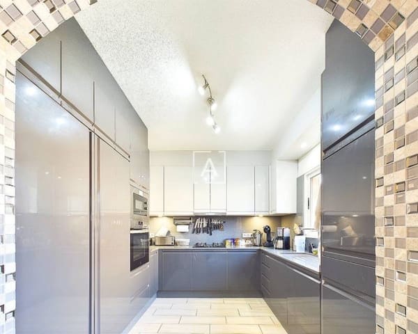 4 quarto Moradia para venda em Pinar de Campoverde, Pilar de la Horadada com piscina - 440 000 € (Ref: 8732148)