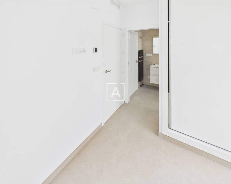 2 quarto Moradia para venda em Pinar de Campoverde com piscina - 385 000 € (Ref: 8987780)