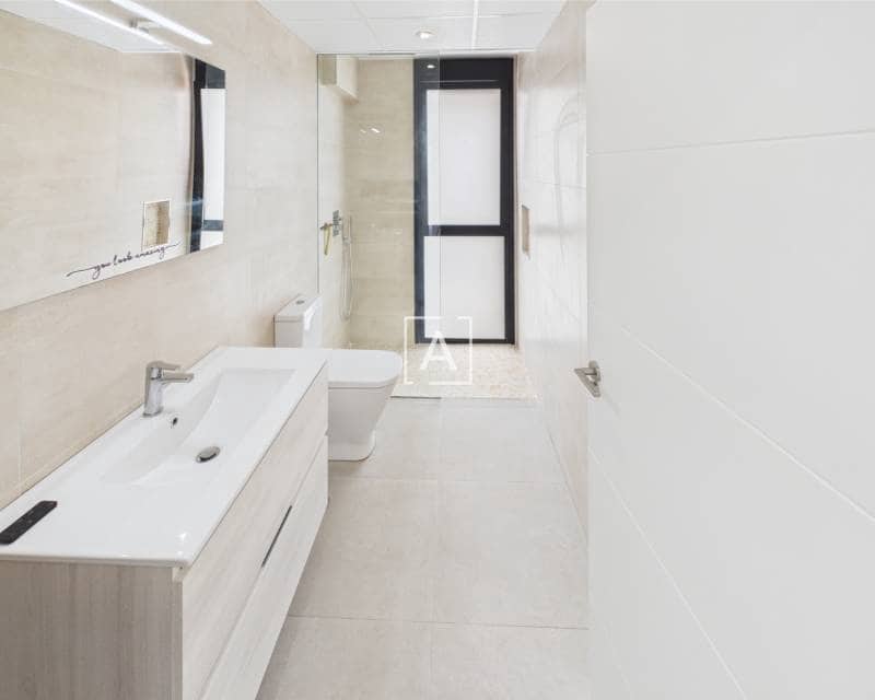 2 quarto Moradia para venda em Pinar de Campoverde com piscina - 385 000 € (Ref: 8987780)