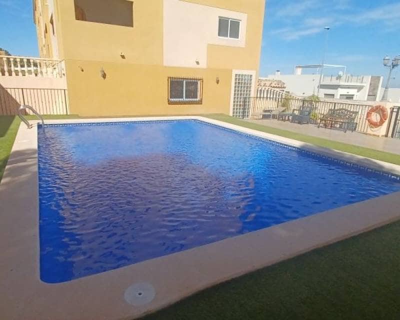 2 soveværelse Lejlighed til salg i Orihuela Costa med swimmingpool - € 139.995 (Ref: 9078519)