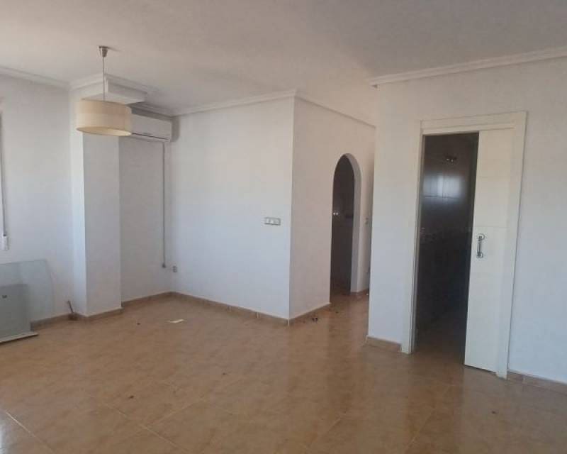 2 soveværelse Lejlighed til salg i Orihuela Costa med swimmingpool - € 139.995 (Ref: 9078519)