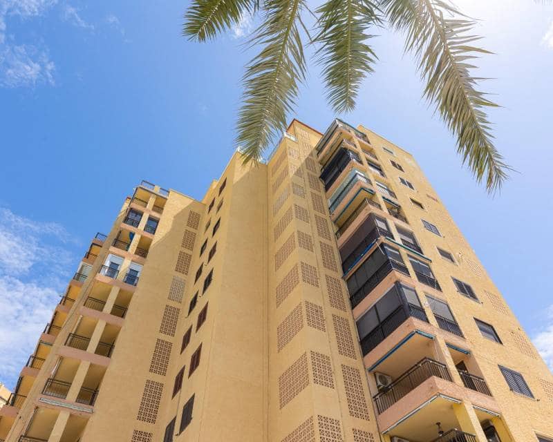 3 sypialnia Apartament na sprzedaż w Torrevieja - 250 000 € (Ref: 9078520)