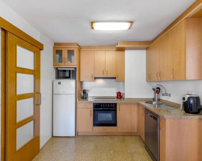 3 Zimmer Apartment zu verkaufen in Torrevieja - 250.000 € (Ref: 9078520)