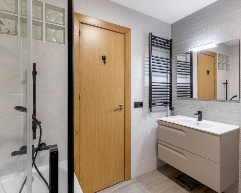 3 Zimmer Apartment zu verkaufen in Torrevieja - 250.000 € (Ref: 9078520)