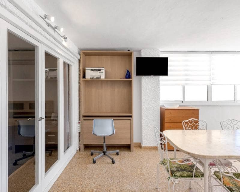 3 Zimmer Apartment zu verkaufen in Torrevieja - 250.000 € (Ref: 9078520)