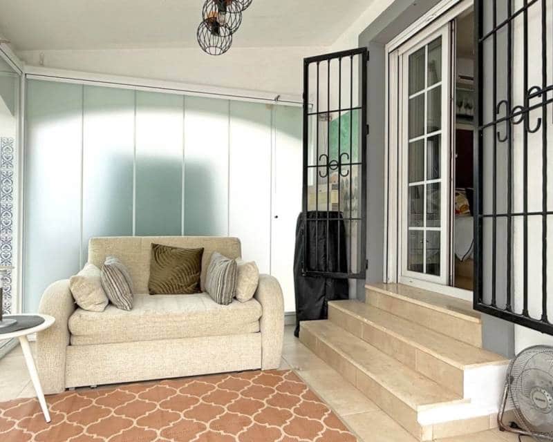 2 soveværelse Villa til salg i Villamartin med swimmingpool - € 449.900 (Ref: 9191437)