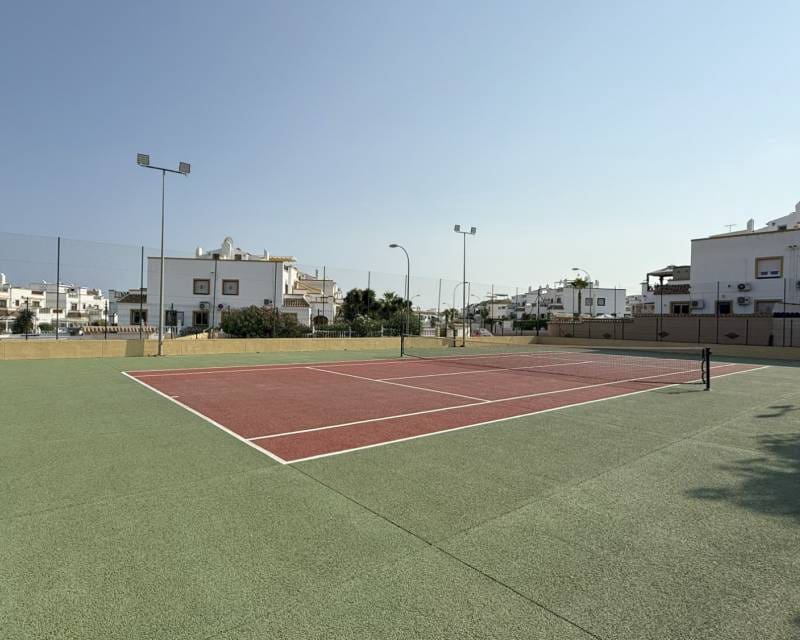 2 sypialnia Dom na sprzedaż w La Zenia z basenem - 349 900 € (Ref: 9191440)