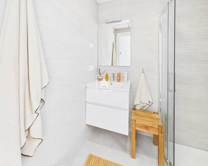 2 slaapkamer Villa te koop in Pilar de la Horadada met zwembad - € 299.995 (Ref: 9243662)