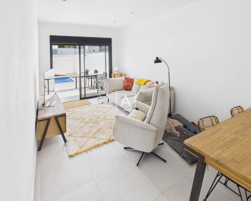 2 slaapkamer Villa te koop in Pilar de la Horadada met zwembad - € 299.995 (Ref: 9243662)