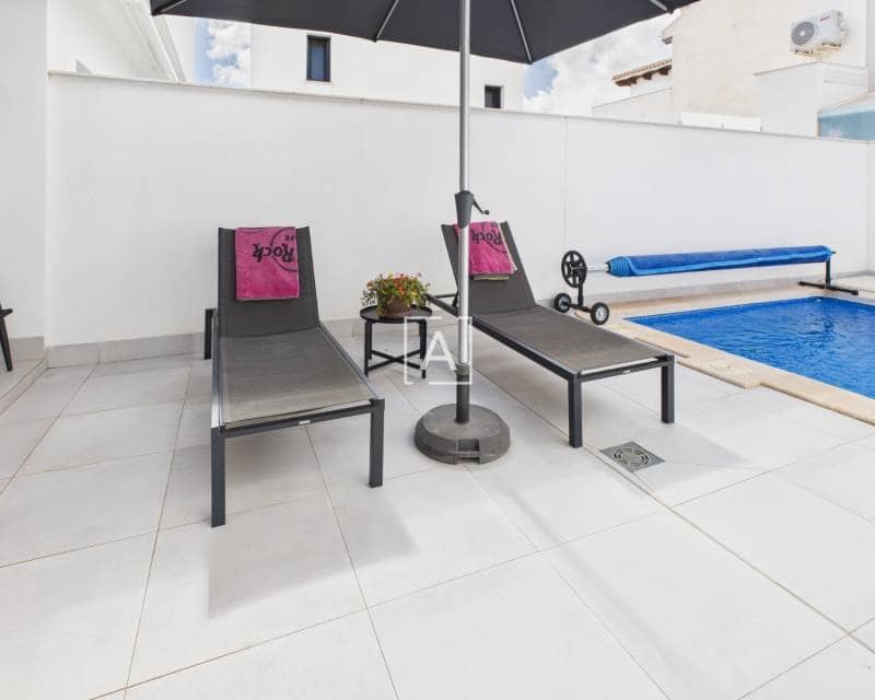 2 slaapkamer Villa te koop in Pilar de la Horadada met zwembad - € 299.995 (Ref: 9243662)