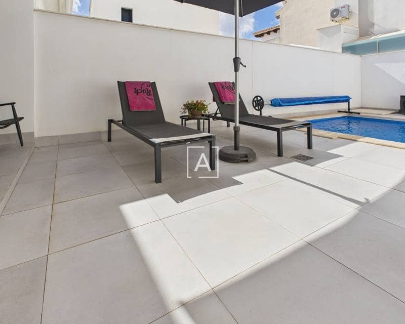 2 slaapkamer Villa te koop in Pilar de la Horadada met zwembad - € 299.995 (Ref: 9243662)