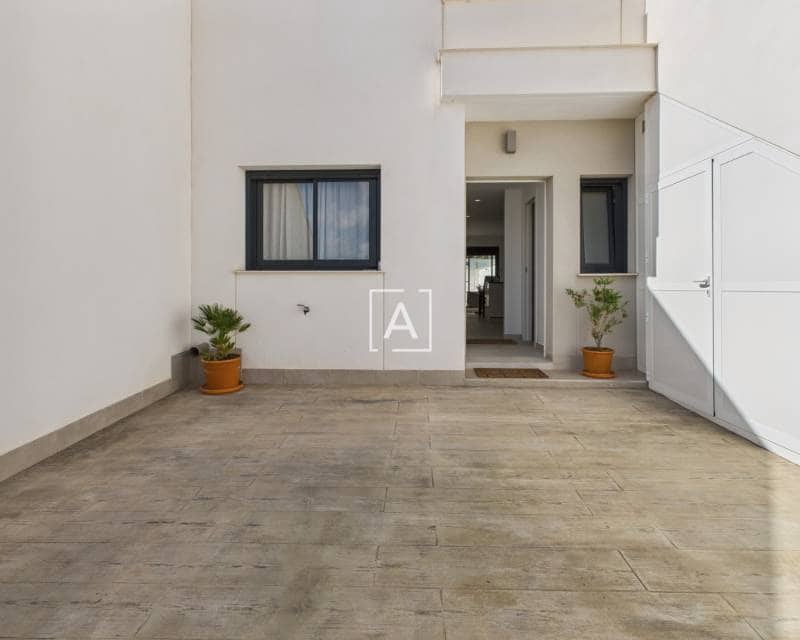 2 slaapkamer Villa te koop in Pilar de la Horadada met zwembad - € 299.995 (Ref: 9243662)