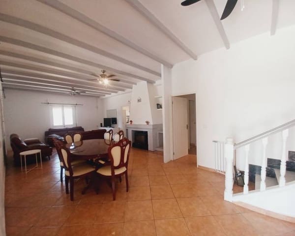 4 soveværelse Villa til salg i Cañada de San Pedro, Murcia by med swimmingpool - € 250.000 (Ref: 9296071)