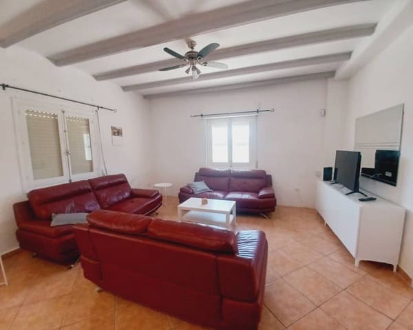 4 soveværelse Villa til salg i Cañada de San Pedro, Murcia by med swimmingpool - € 250.000 (Ref: 9296071)