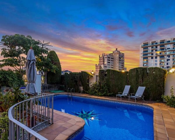 6 chambre Villa/Maison à vendre à La Veleta, Torrevieja - 2 490 000 € (Ref: 9331048)