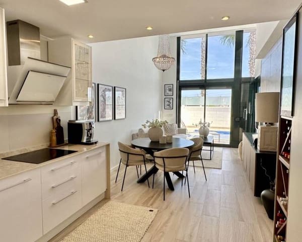 3 Zimmer Villa zu verkaufen in Lomas de Cabo Roig - Los Dolses, Orihuela mit Pool - 449.950 € (Ref: 9331049)