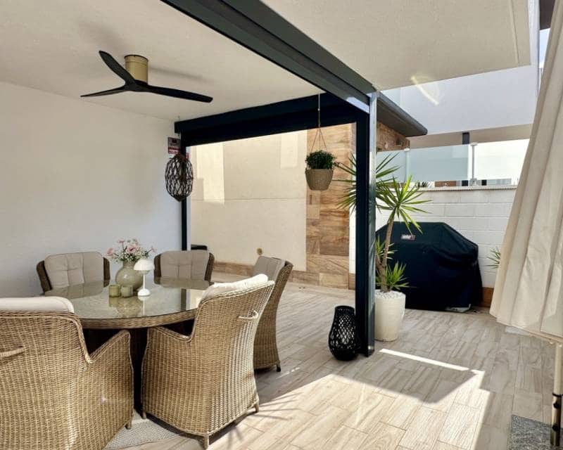 3 Zimmer Villa zu verkaufen in Orihuela Costa mit Pool - 449.950 € (Ref: 9331049)