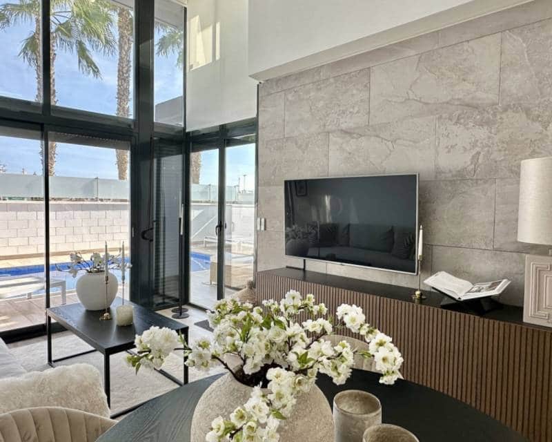 3 Zimmer Villa zu verkaufen in Orihuela Costa mit Pool - 449.950 € (Ref: 9331049)