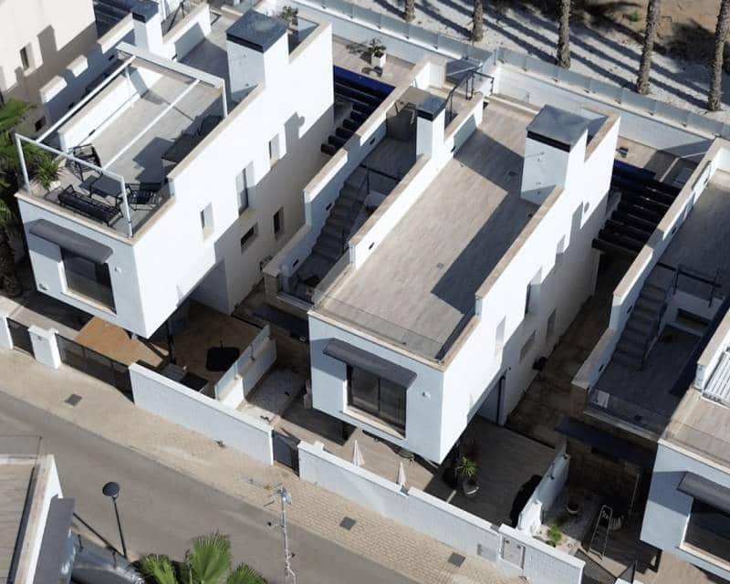 3 Zimmer Villa zu verkaufen in Orihuela Costa mit Pool - 449.950 € (Ref: 9331049)