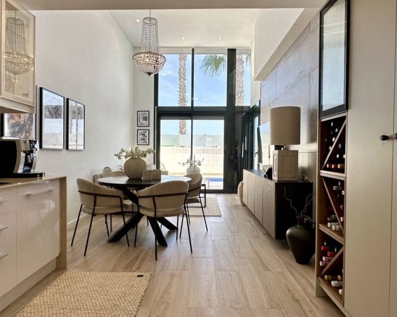 3 Zimmer Villa zu verkaufen in Orihuela Costa mit Pool - 449.950 € (Ref: 9331049)