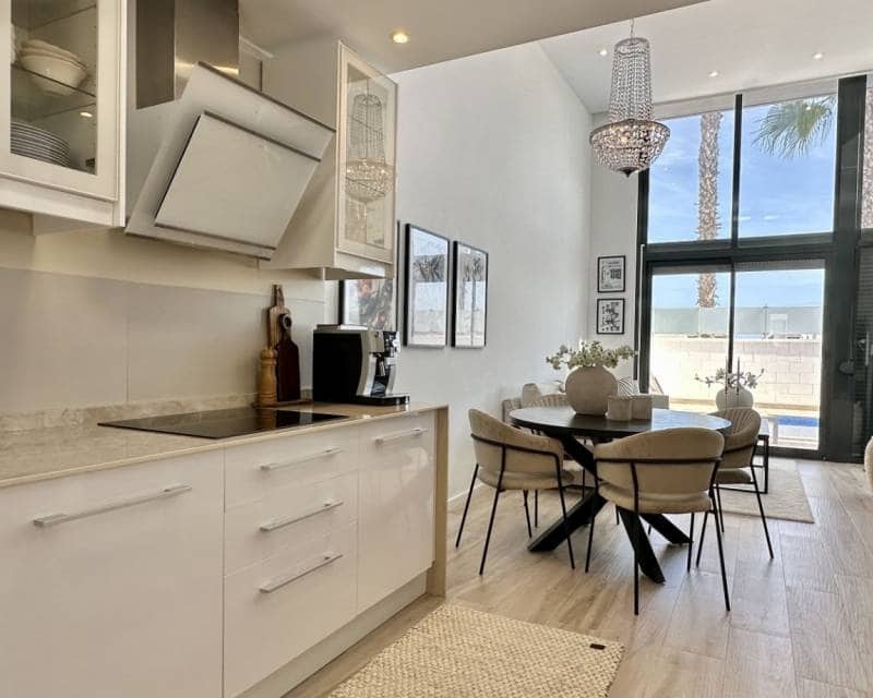 3 Zimmer Villa zu verkaufen in Orihuela Costa mit Pool - 449.950 € (Ref: 9331049)