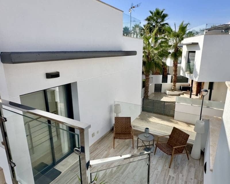 3 Zimmer Villa zu verkaufen in Orihuela Costa mit Pool - 449.950 € (Ref: 9331049)