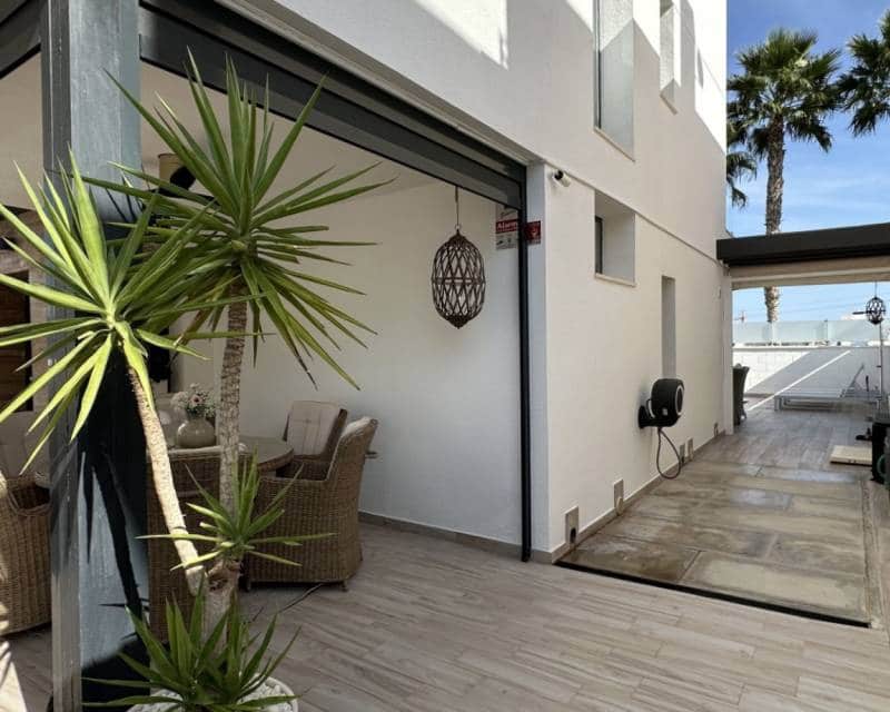 3 Zimmer Villa zu verkaufen in Orihuela Costa mit Pool - 449.950 € (Ref: 9331049)