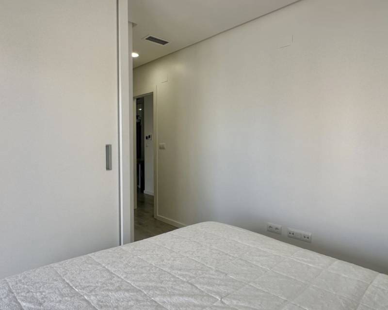 3 Zimmer Apartment zu verkaufen in Villamartin mit Pool - 320.000 € (Ref: 9331053)