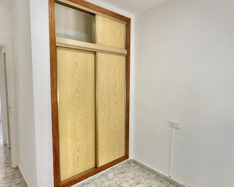 2 slaapkamer Appartement te koop in Playa Flamenca met zwembad - € 139.000 (Ref: 9331054)