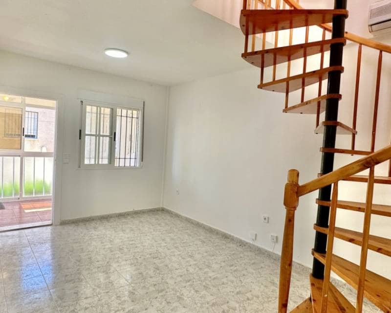 2 slaapkamer Appartement te koop in Playa Flamenca met zwembad - € 139.000 (Ref: 9331054)